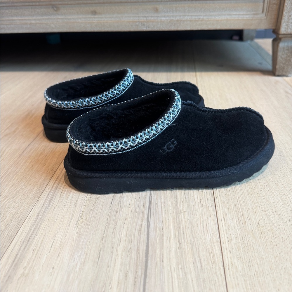 UGG Tasman II Black Size 4